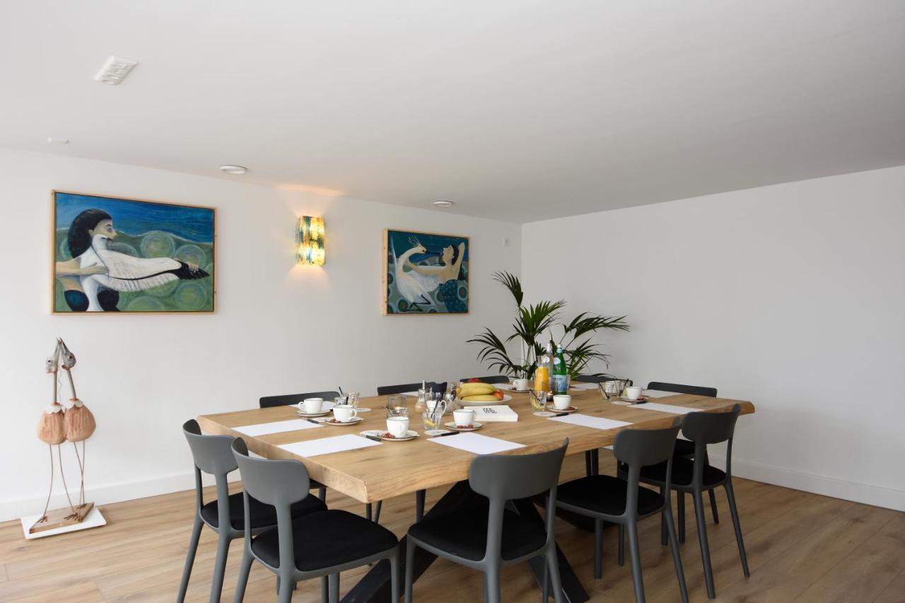 Fietshotel Zee Van Tijd Holwerd Exteriér fotografie